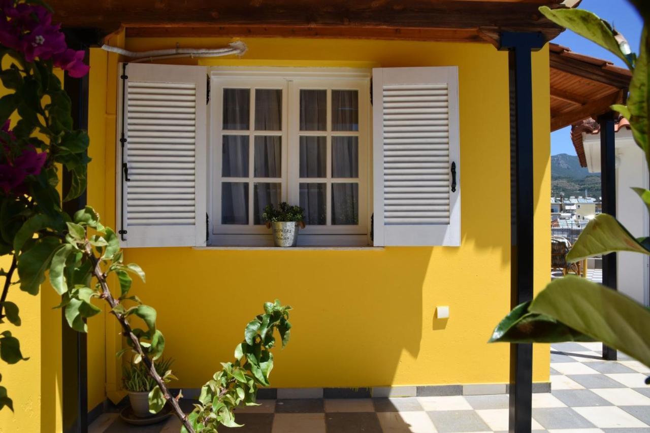The Yellow Art Home กาลามาตา ภายนอก รูปภาพ